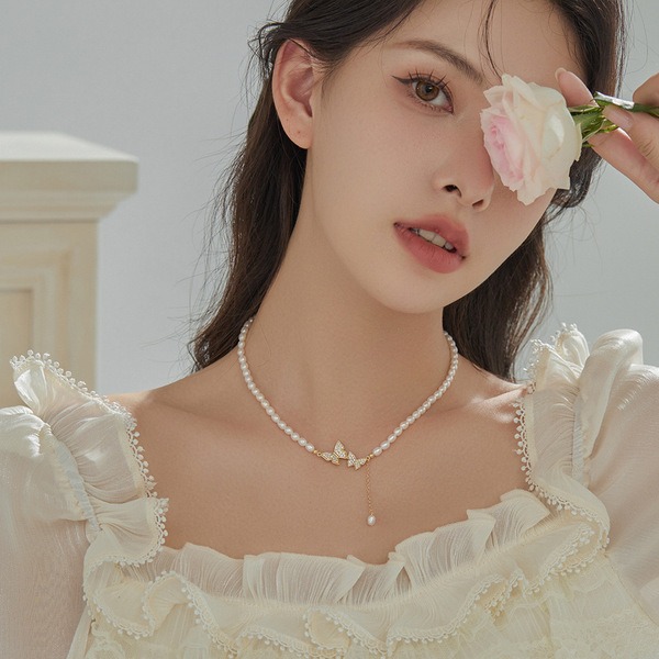 Butterfly Pearl Necklace - Image 3